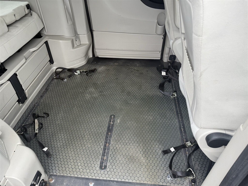 2015 Dodge Grand Caravan SE photo 4