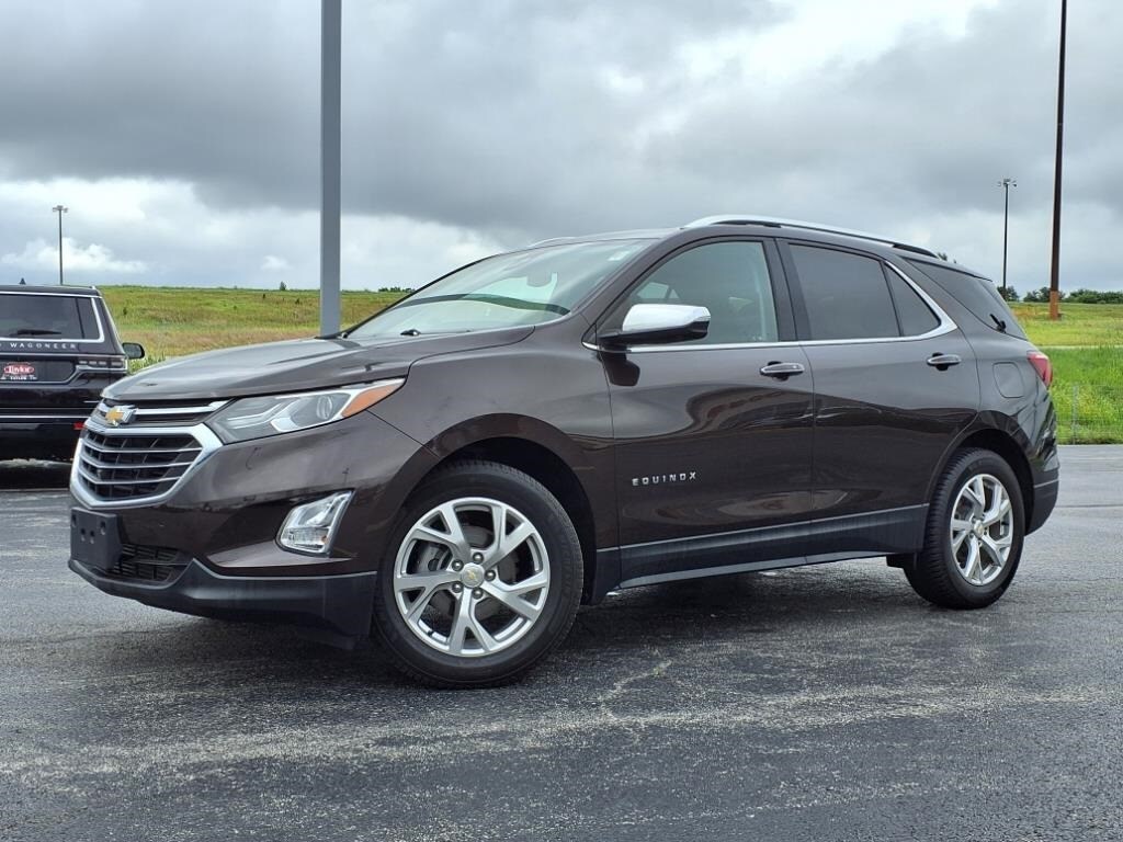 2020 Chevrolet Equinox Premier photo 3