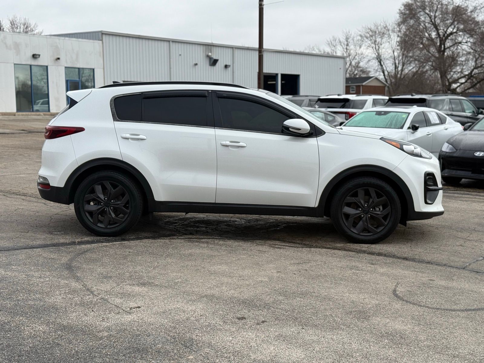 Used 2021 Kia Sportage S with VIN KNDP63AC4M7855918 for sale in Manteno, IL