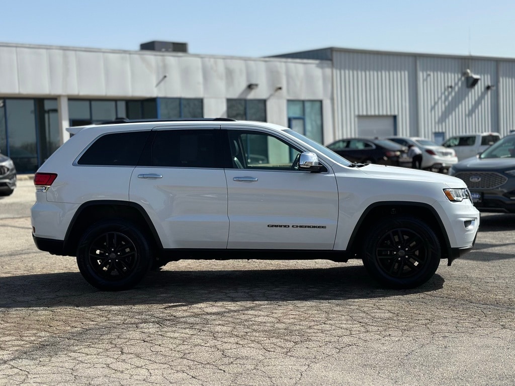 Used 2021 Jeep Grand Cherokee Limited with VIN 1C4RJFBG9MC645560 for sale in Manteno, IL