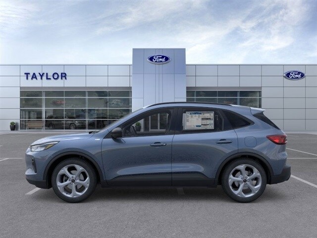 2026 Ford Escape ST-Line photo 2