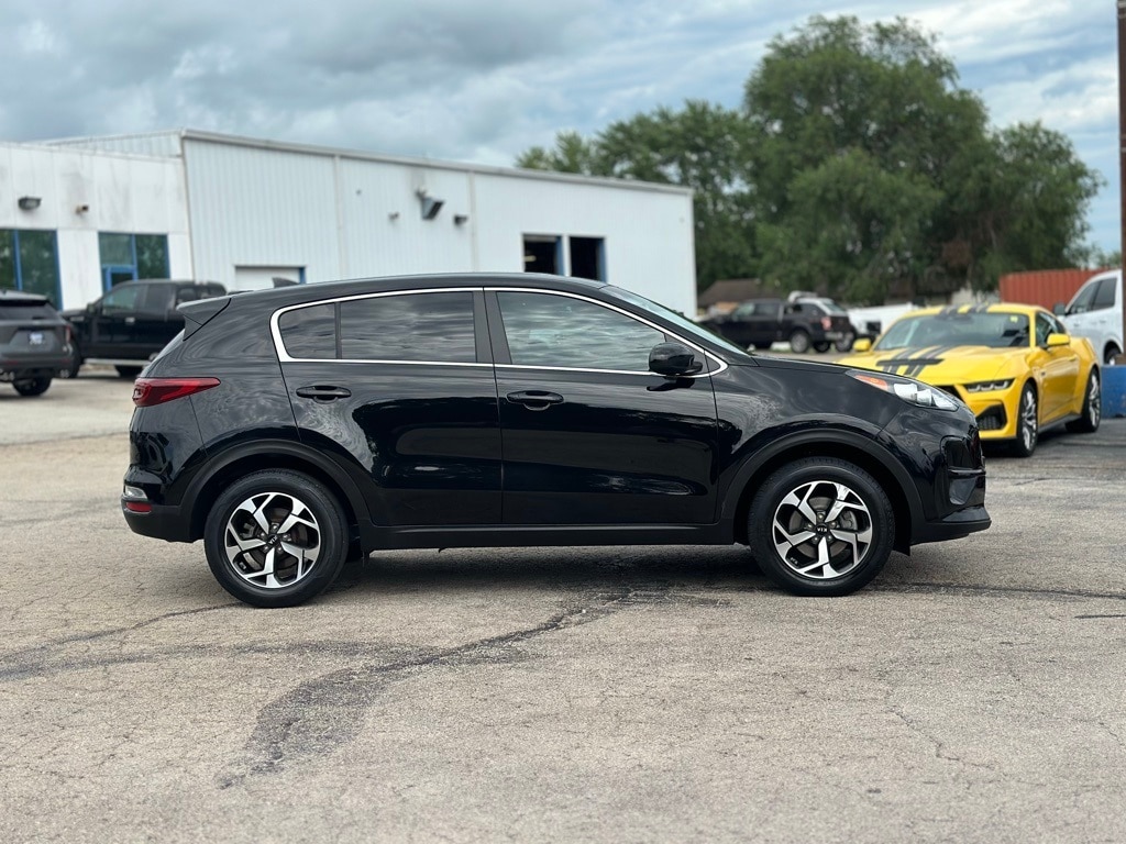 Used 2021 Kia Sportage LX with VIN KNDPM3AC2M7914387 for sale in Manteno, IL