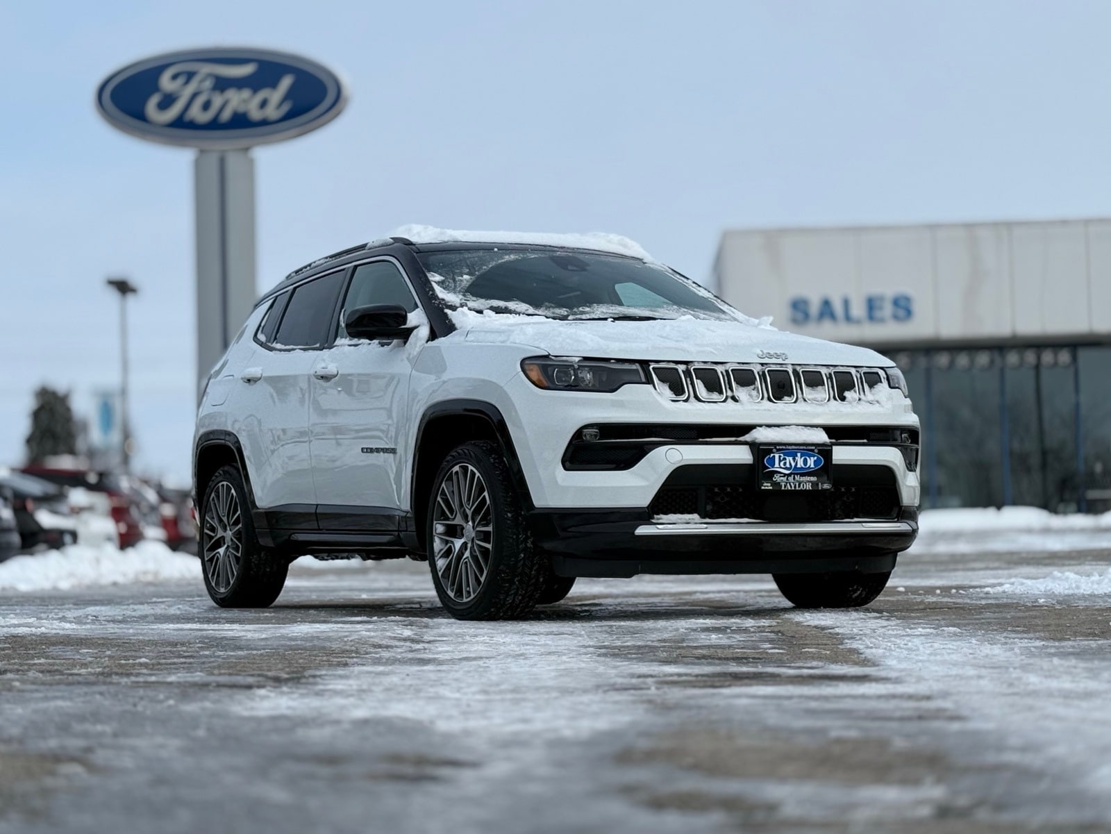 2022 Jeep Compass Limited's photo