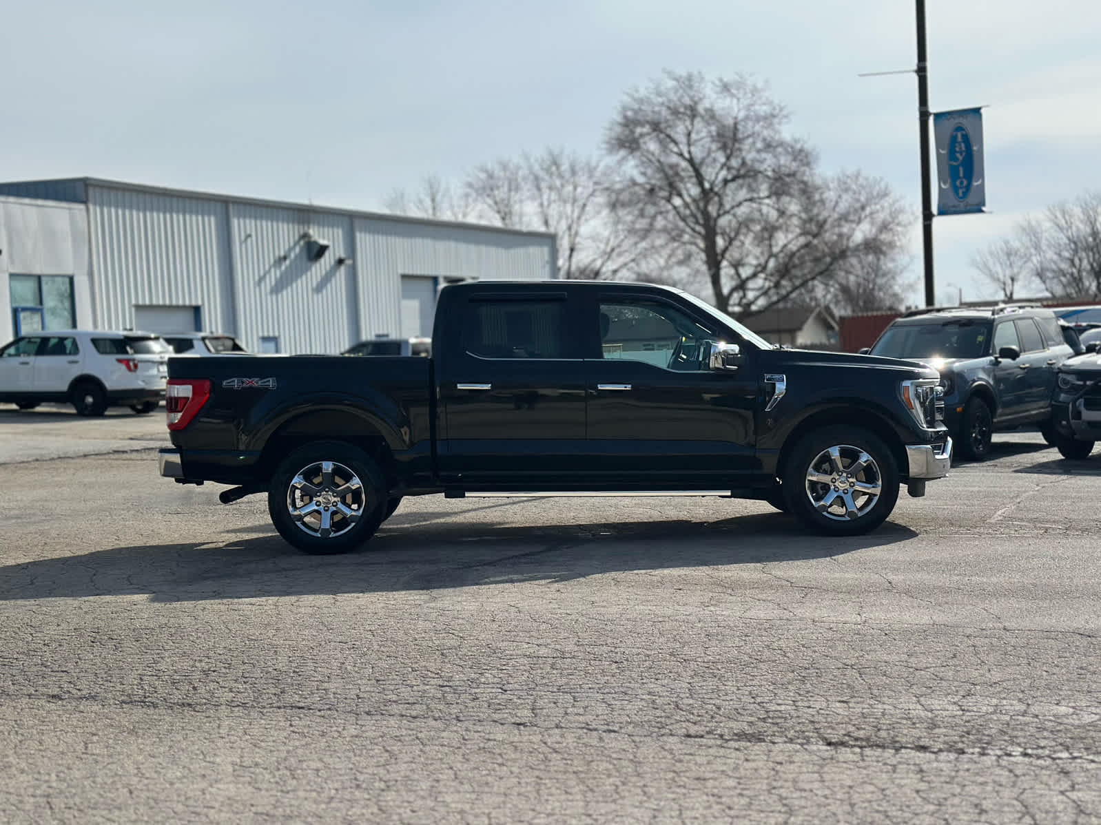 Used 2022 Ford F-150 Lariat with VIN 1FTFW1E85NKD19211 for sale in Manteno, IL