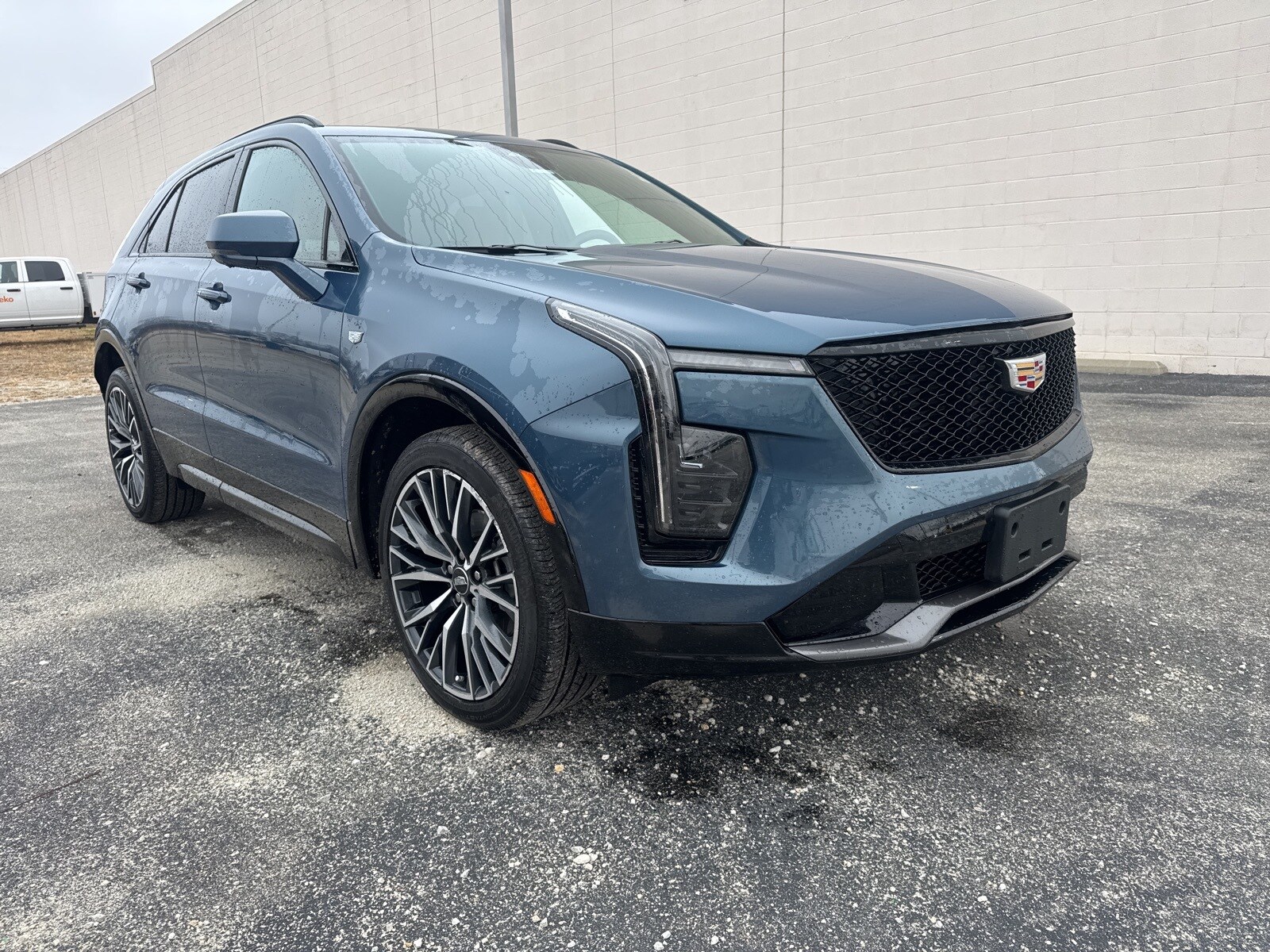 2025 Cadillac XT4 Sport photo 4