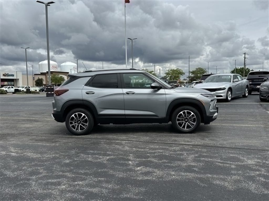 Used 2024 Chevrolet Trailblazer LT SUV