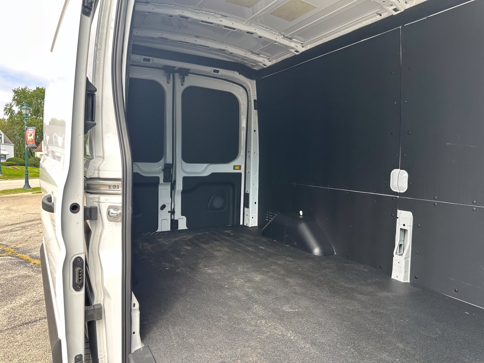 2026 Ford Transit Van Base - Photo 18