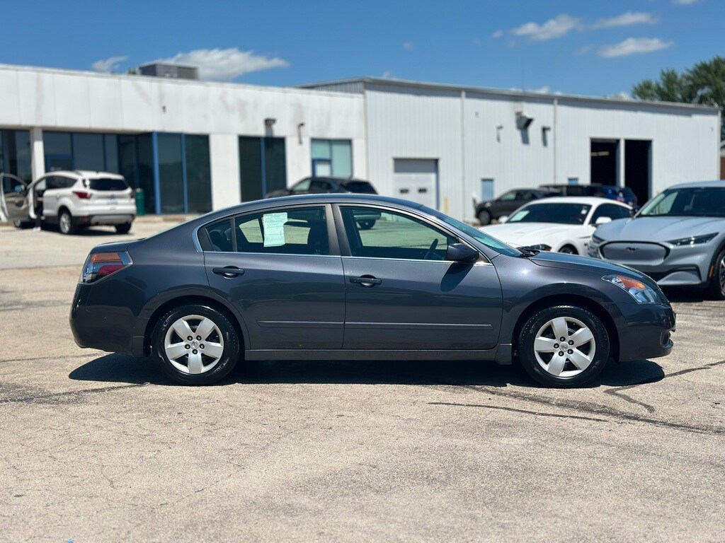 Used 2008 Nissan Altima S with VIN 1N4AL21EX8N502763 for sale in Manteno, IL