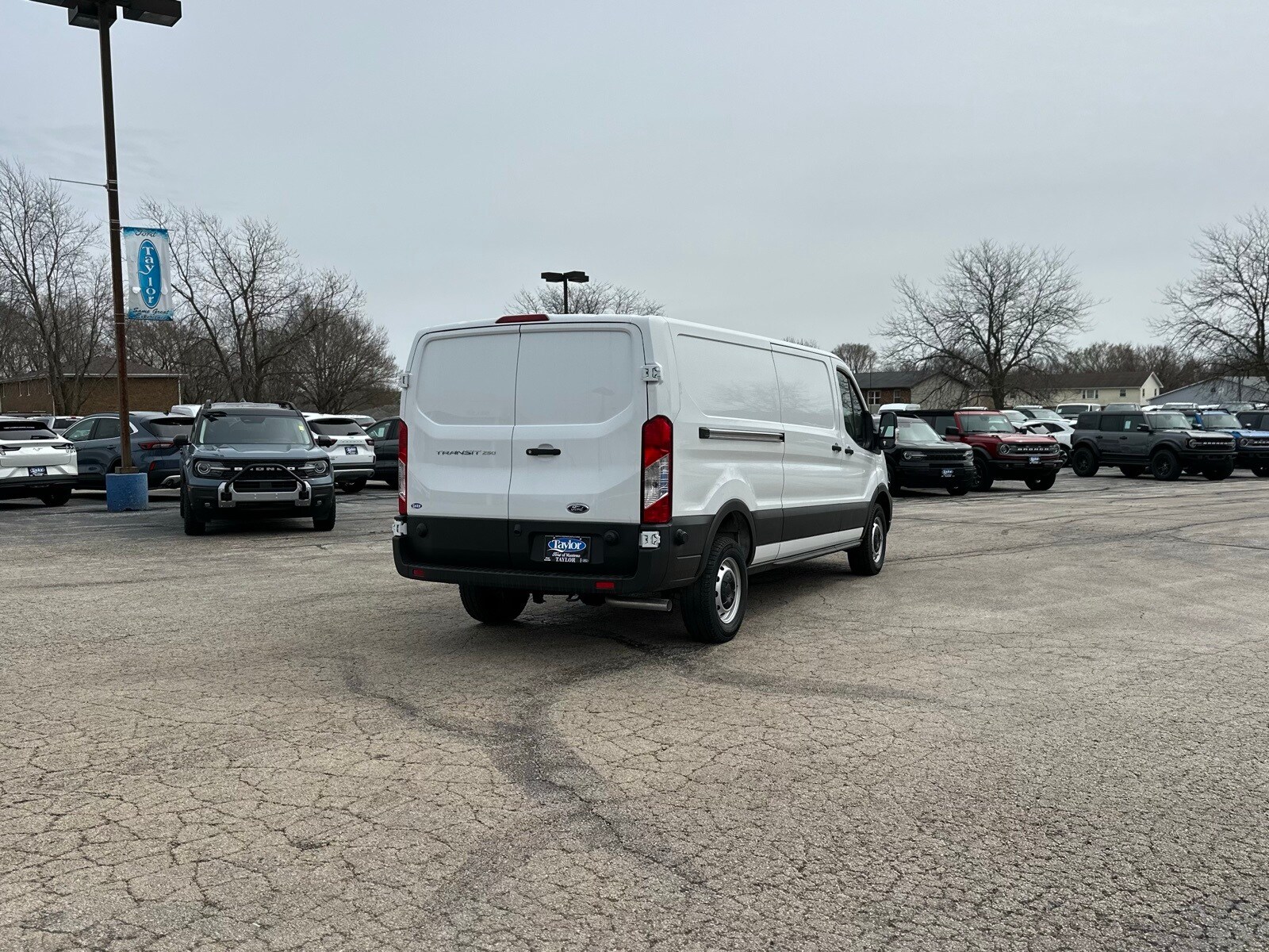2024 Ford Transit photo 3