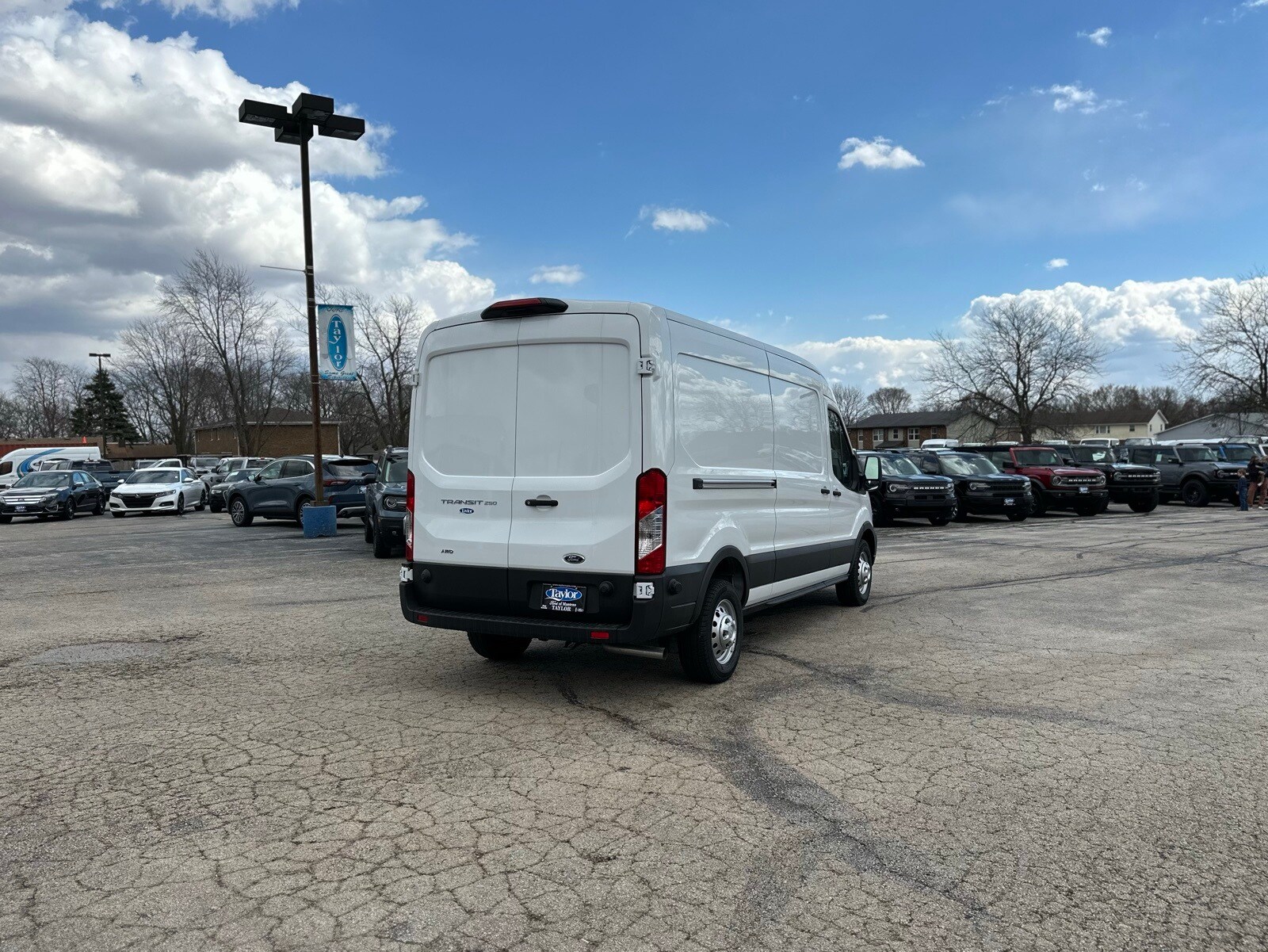 2025 Ford Transit photo 3