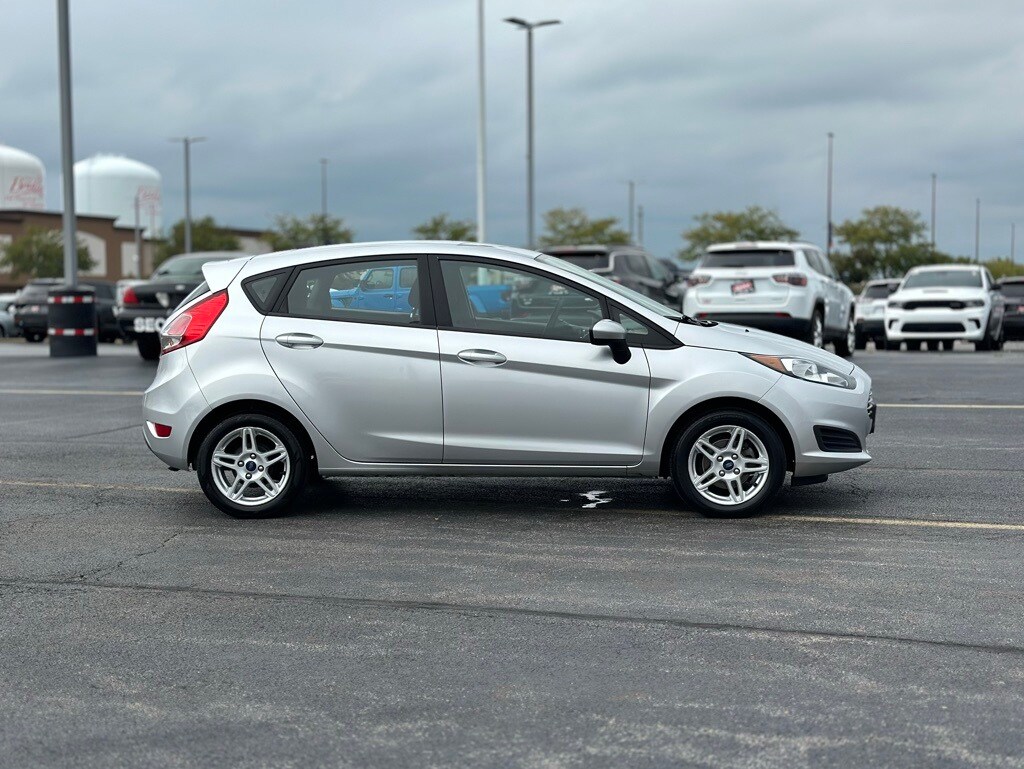 Used 2019 Ford Fiesta SE with VIN 3FADP4EJ6KM104570 for sale in Manteno, IL