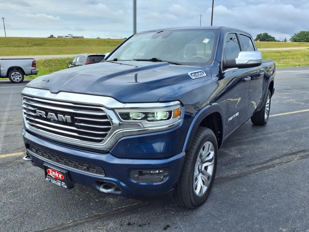 2020 Ram 1500 Laramie Longhorn photo 4