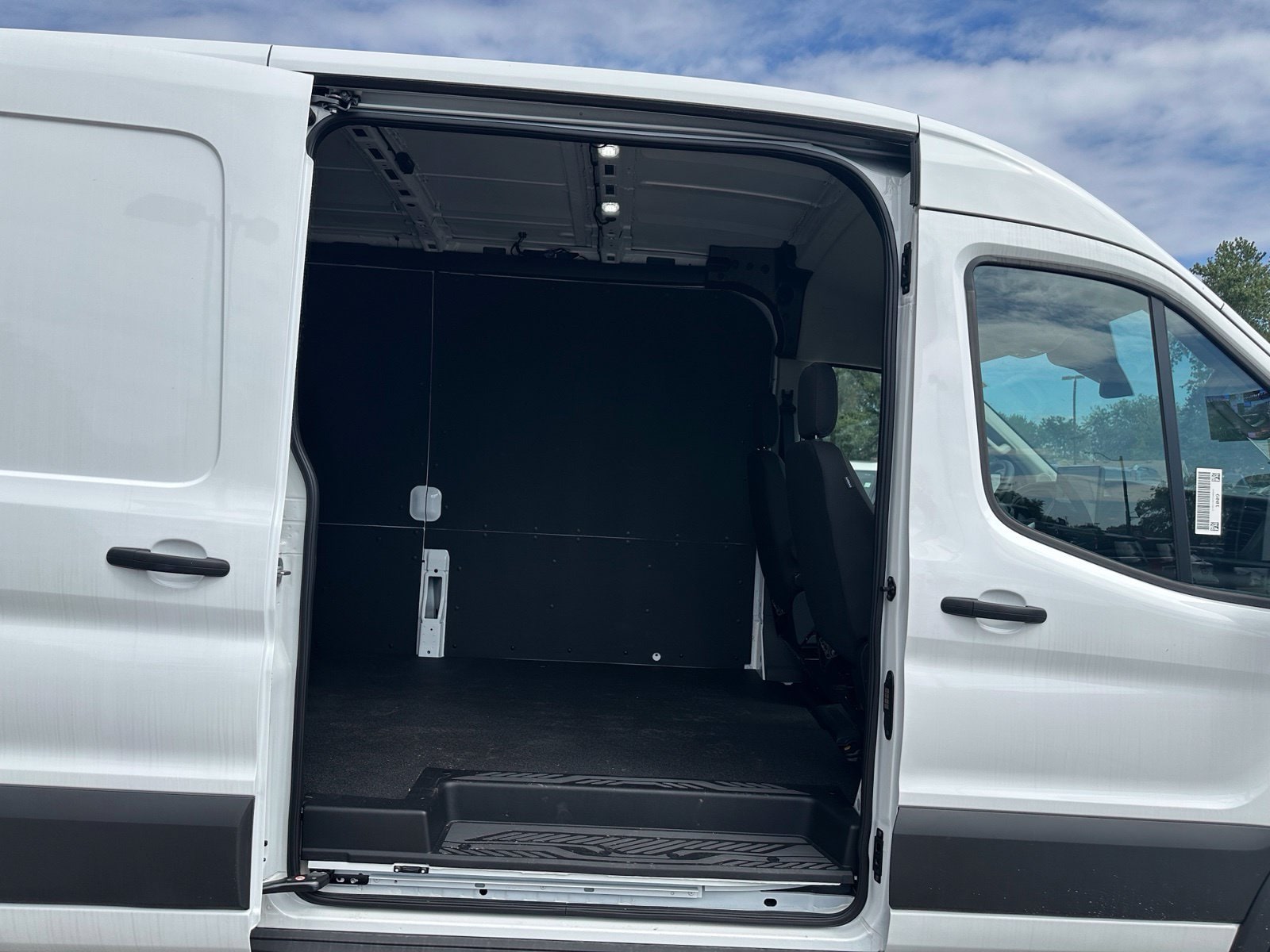 2026 Ford Transit Van Base - Photo 19