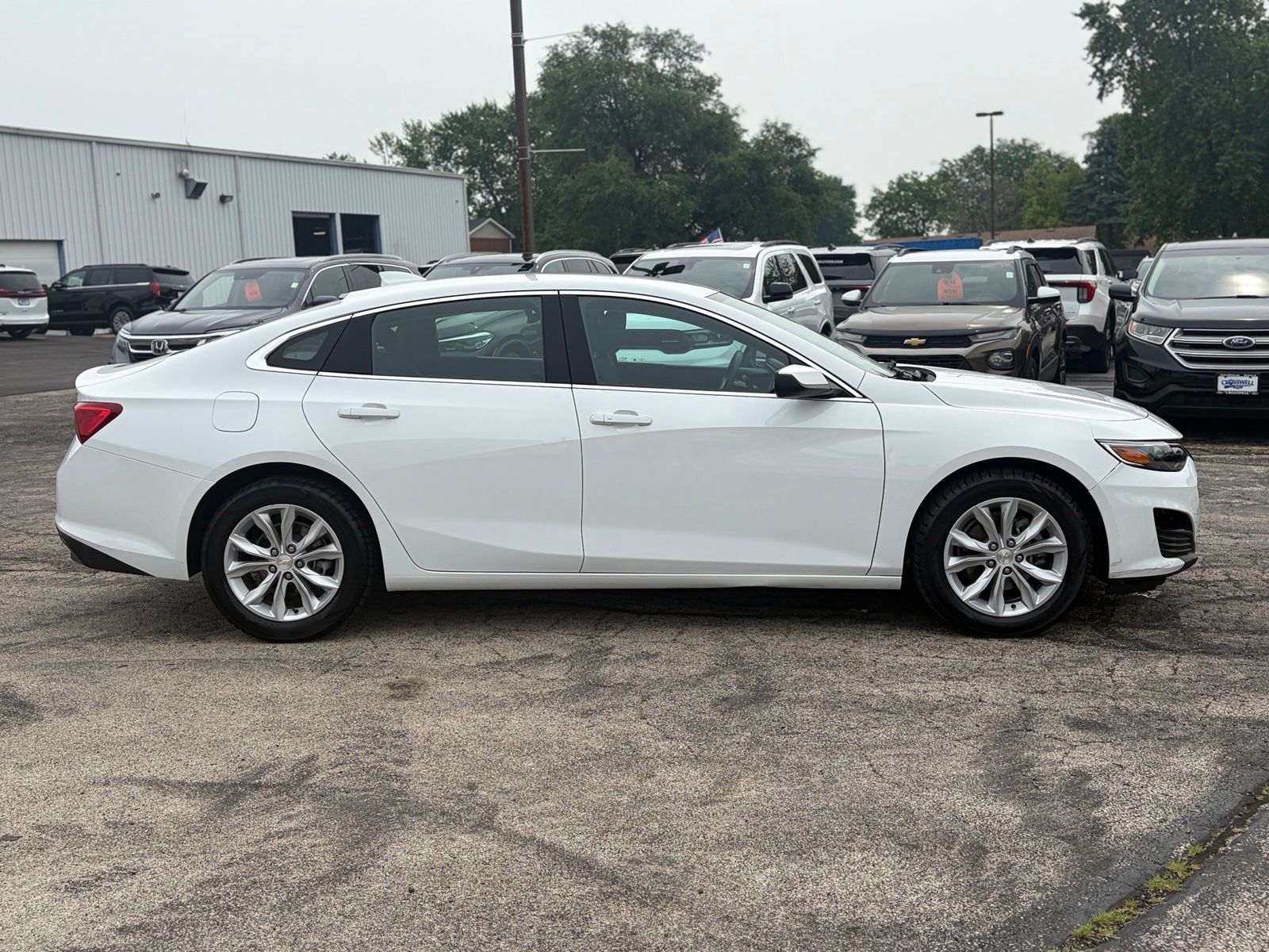 Used 2023 Chevrolet Malibu 1LT with VIN 1G1ZD5ST2PF143936 for sale in Manteno, IL