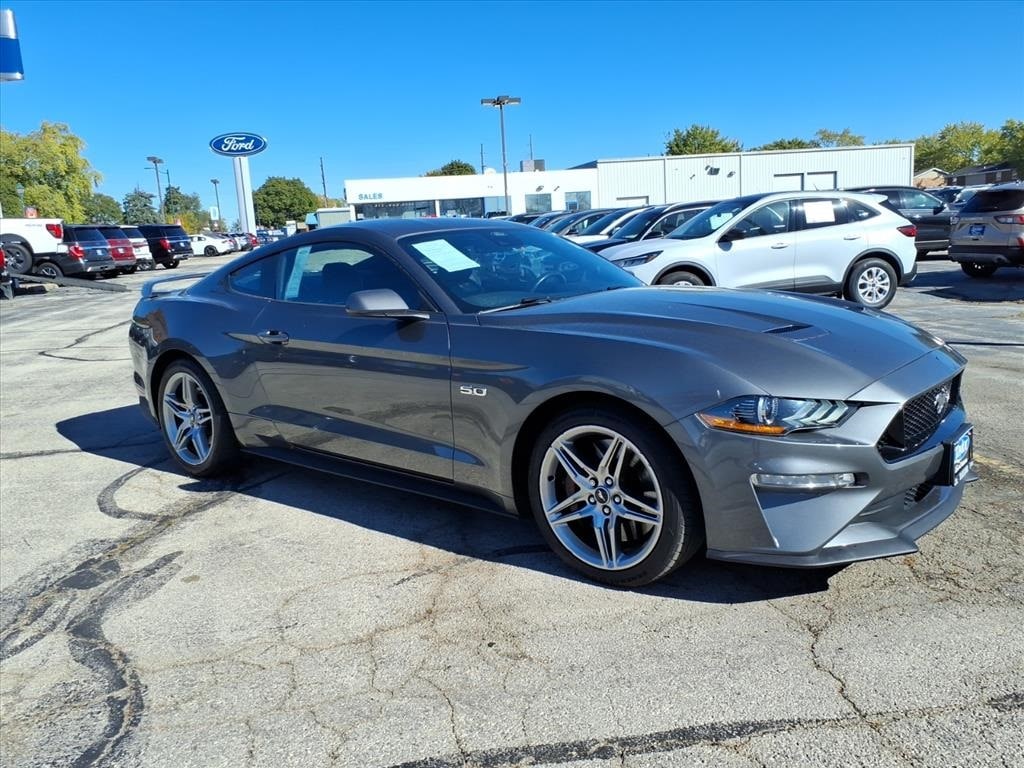 2021 Ford Mustang GT Premium's photo