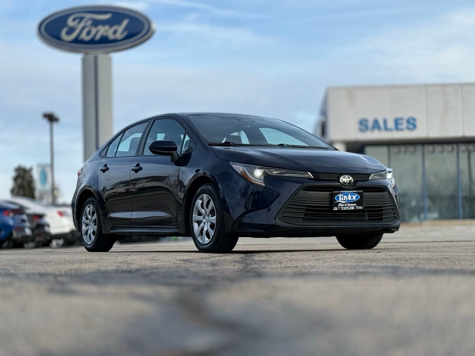 2023 Toyota Corolla LE