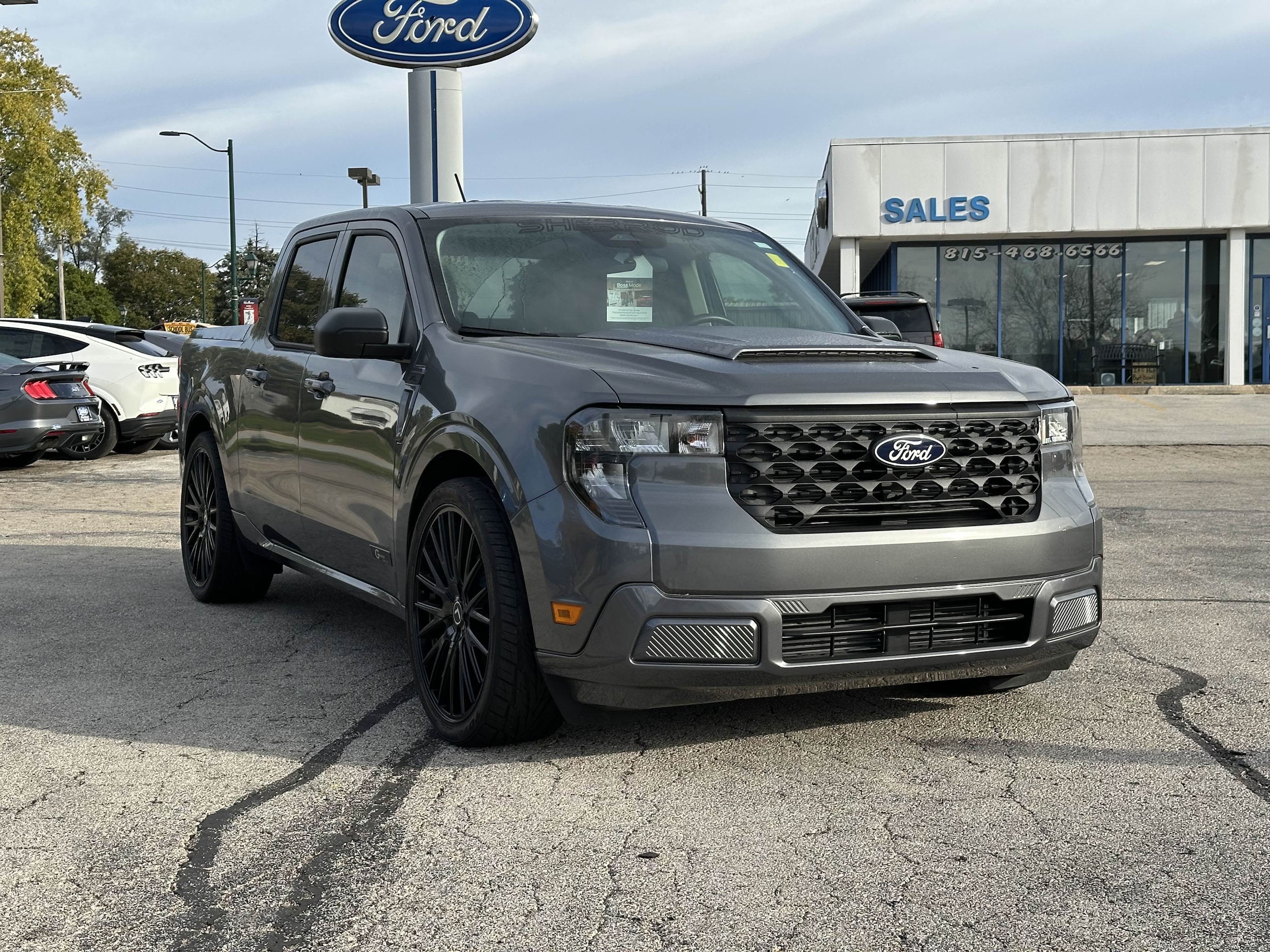 2025 Ford Maverick XL's photo