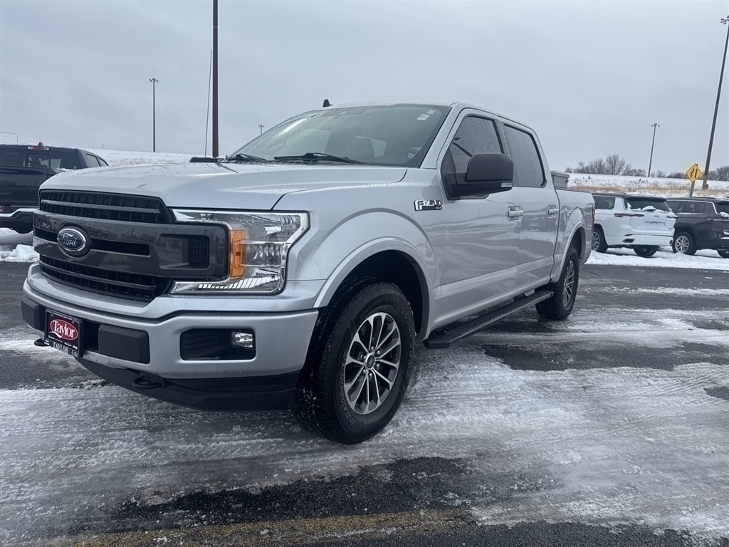2019 Ford F-150 XLT's photo