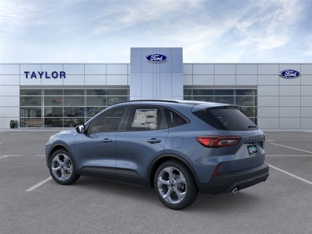 2026 Ford Escape ST-Line photo 3