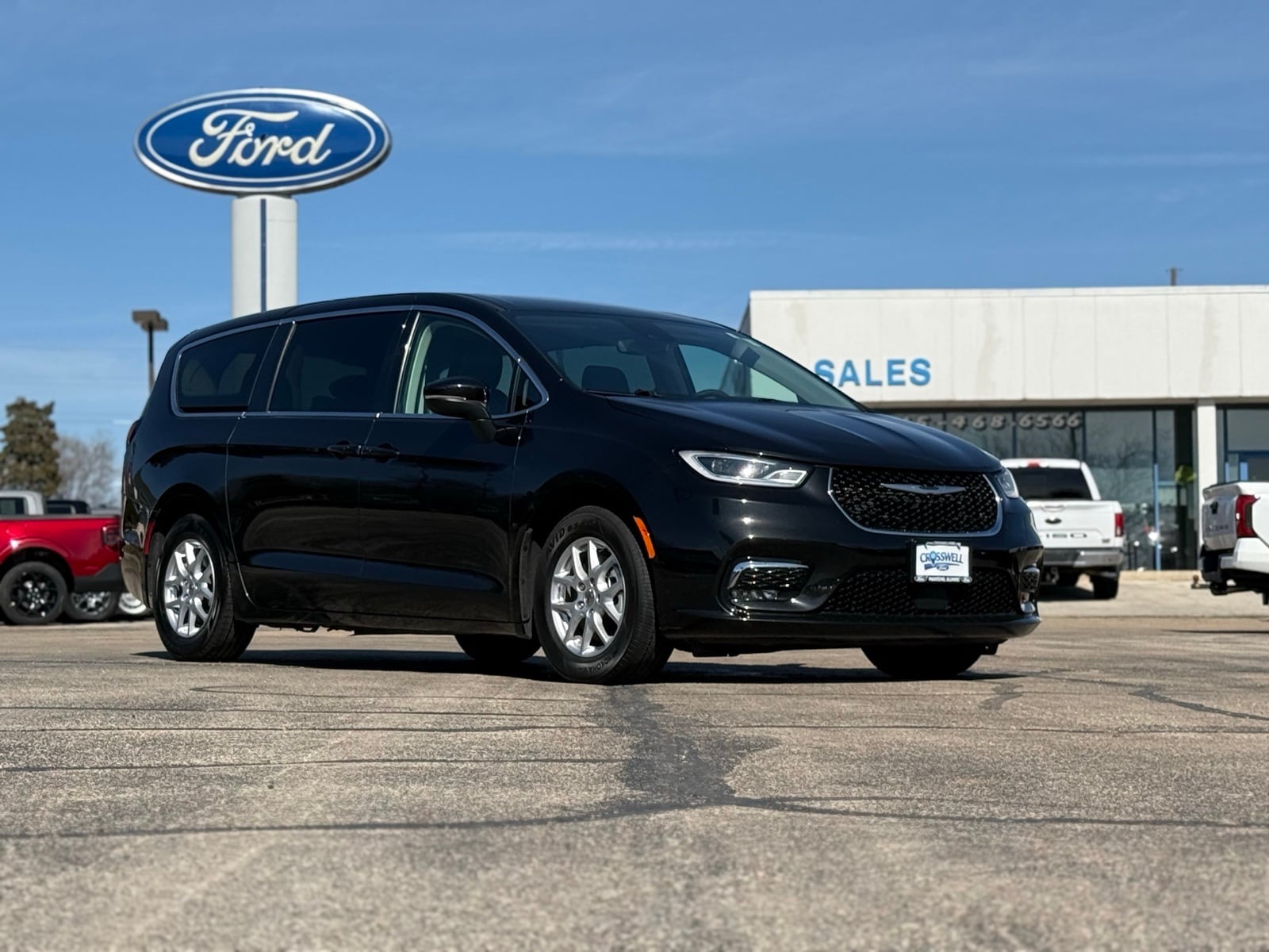 2023 Chrysler Pacifica Touring L