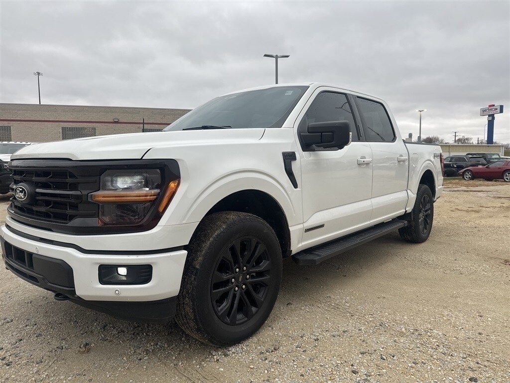 2024 Ford F-150 XLT's photo