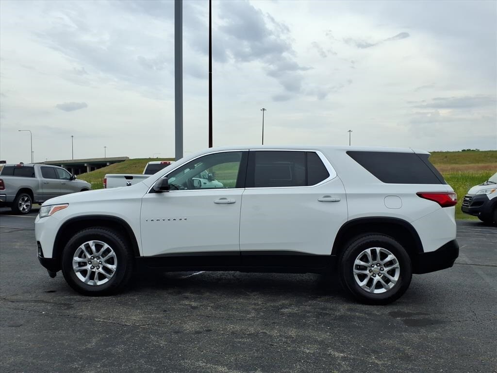 2019 Chevrolet Traverse LS photo 4