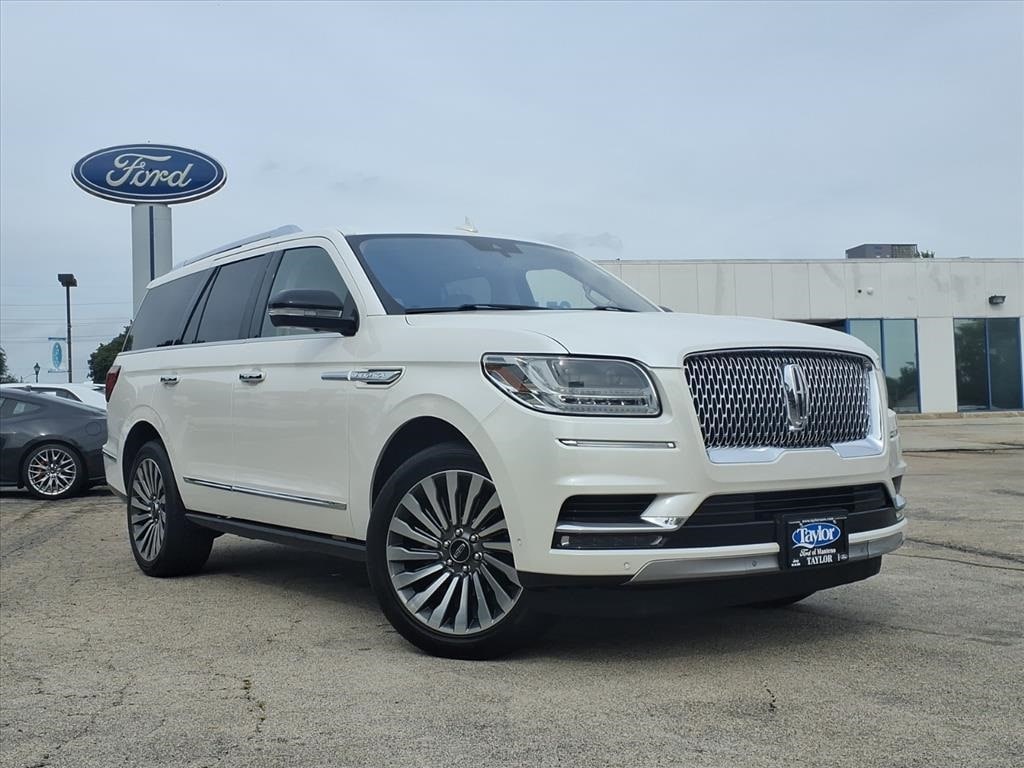 2018 Lincoln Navigator Reserve's photo