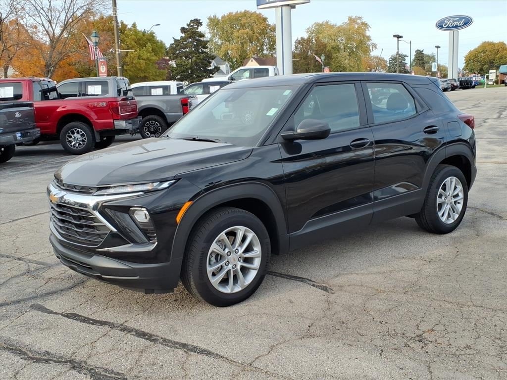 2024 Chevrolet TrailBlazer LS's photo