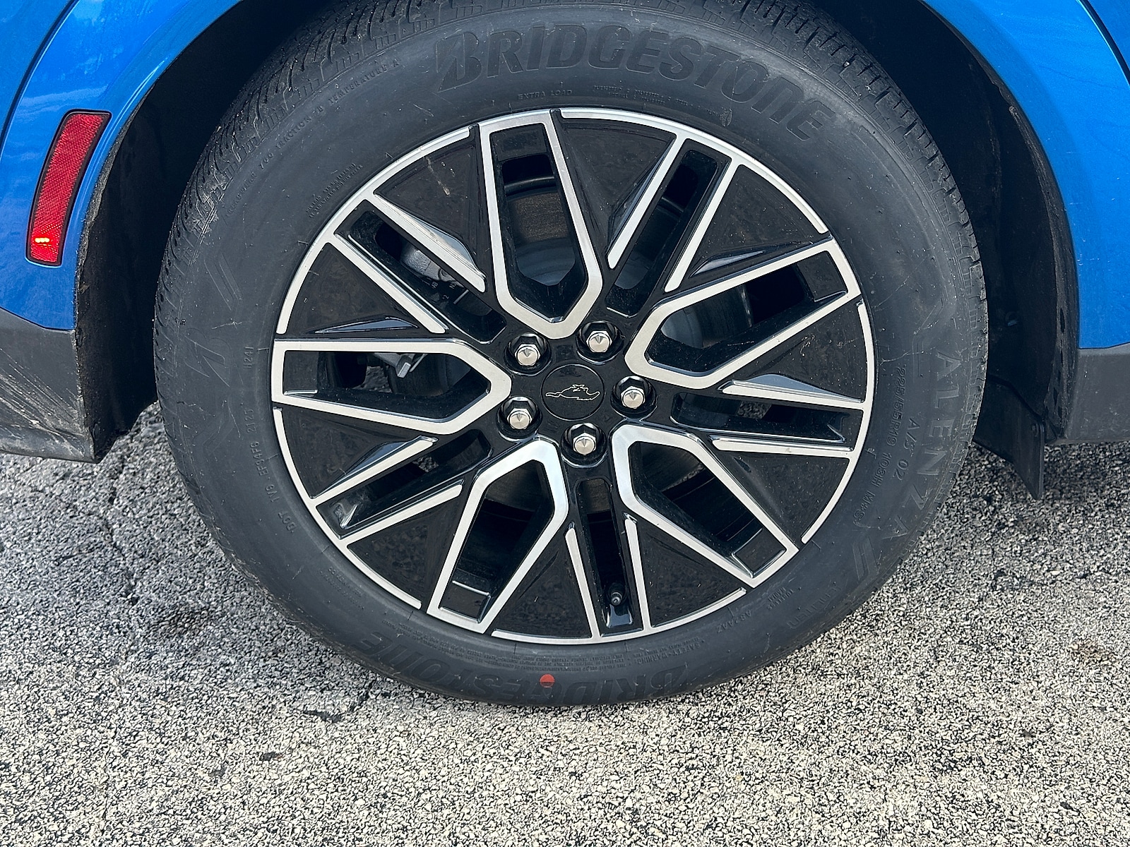 2025 Ford Mustang Mach-E Premium - Photo 35