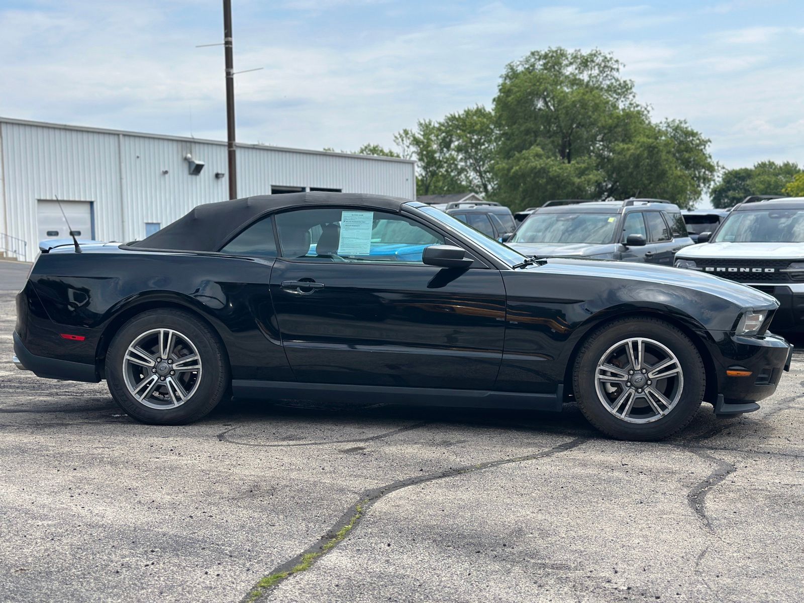 Used 2012 Ford Mustang V6 Premium with VIN 1ZVBP8EM3C5201670 for sale in Manteno, IL