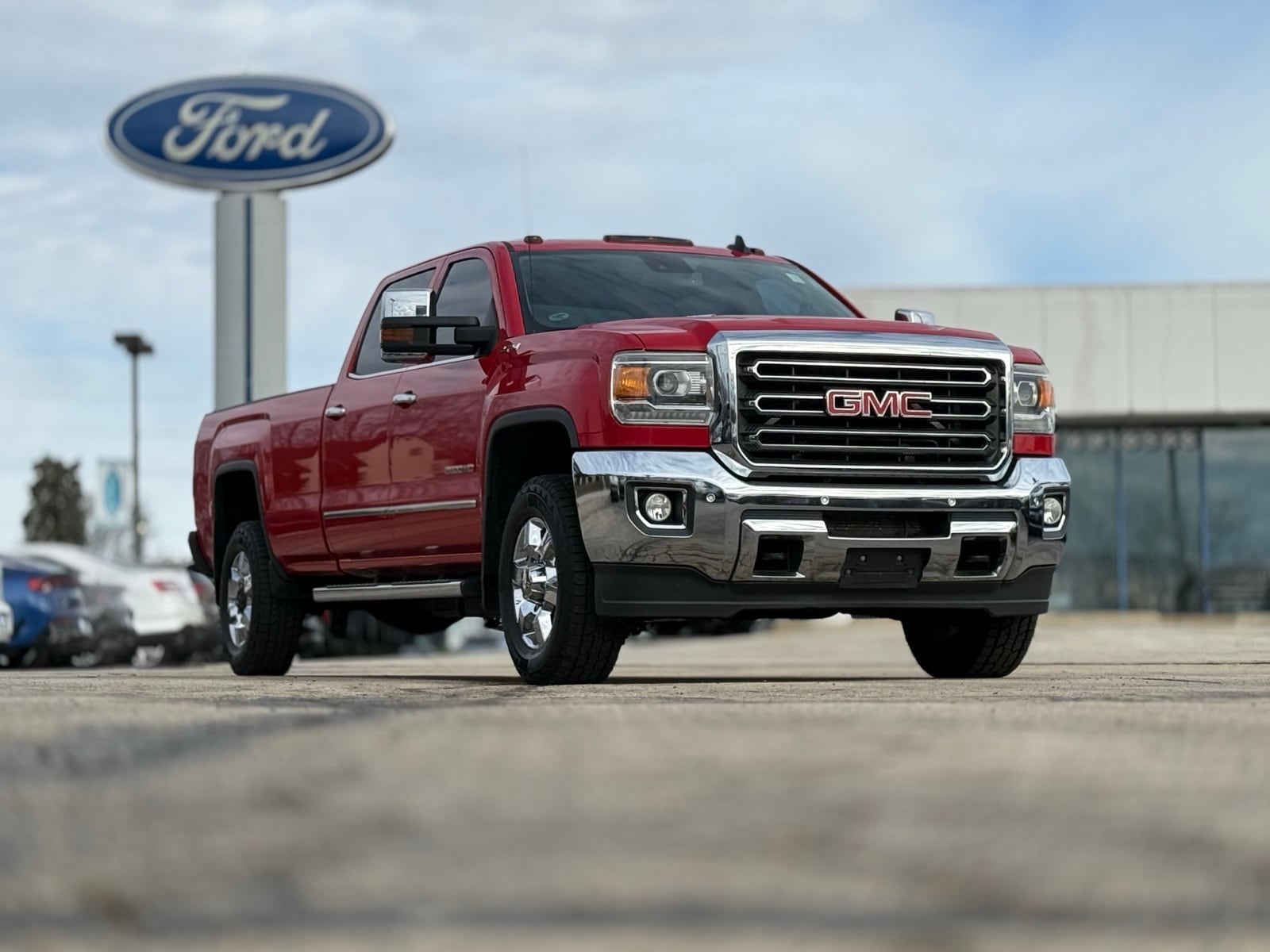2015 GMC Sierra 3500 SLT's photo
