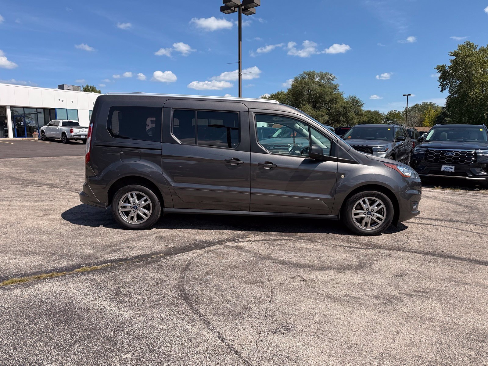 Certified 2020 Ford Transit Connect XLT with VIN NM0GE9F29L1454076 for sale in Manteno, IL