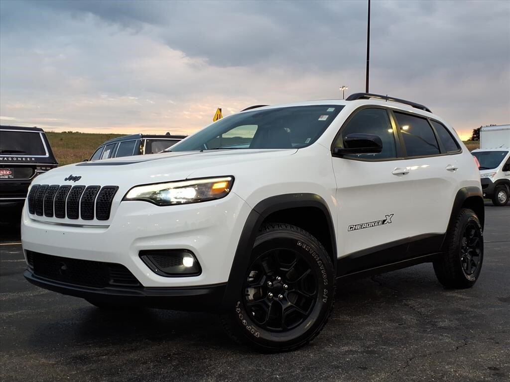 2022 Jeep Cherokee Latitude photo 3