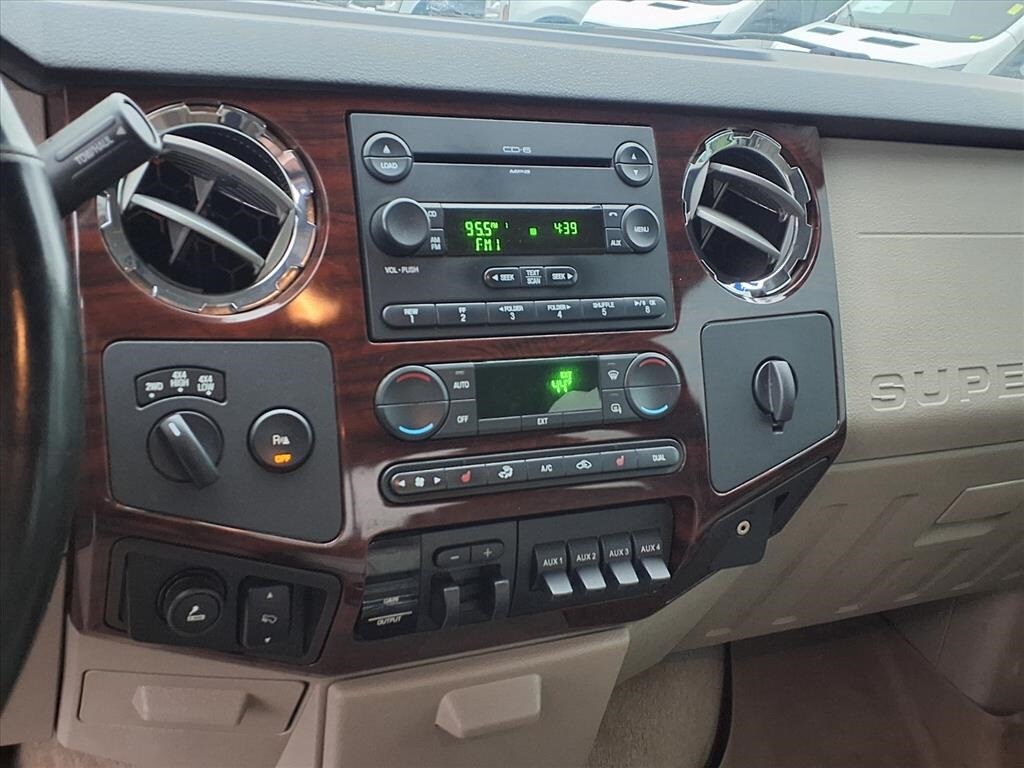 2008 Ford F-250 Lariat photo 4