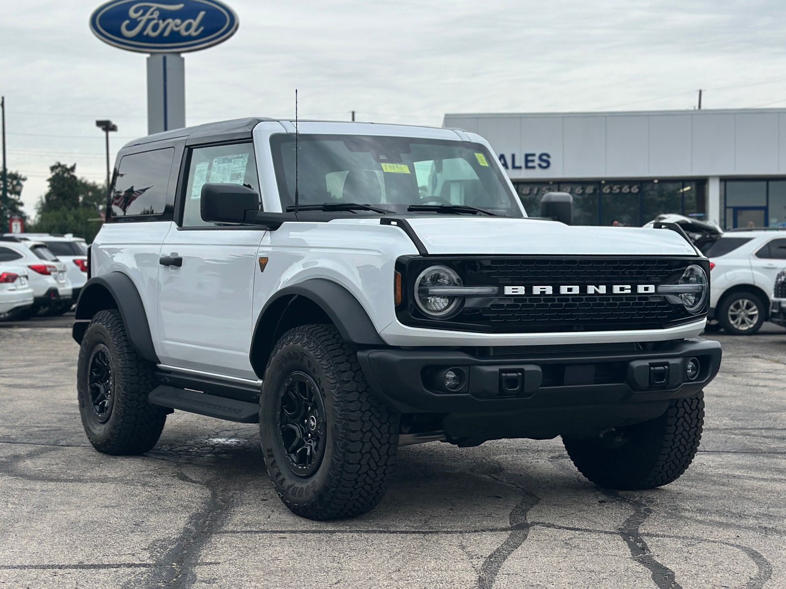 2025 Ford Bronco 2-Door Badlands