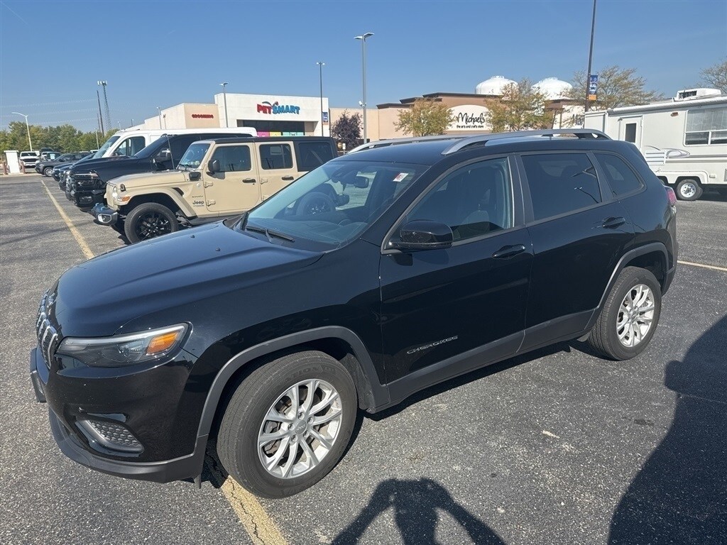 2021 Jeep Cherokee Latitude photo 4