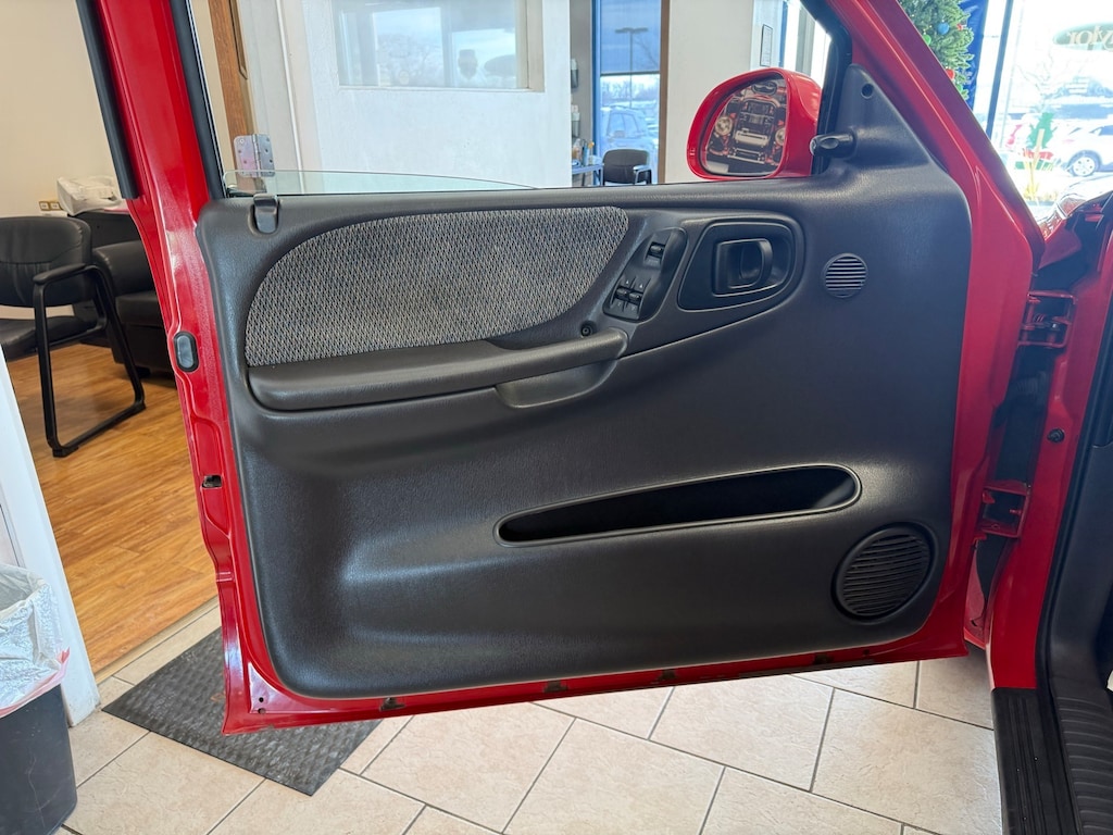 1999 Dodge Dakota R/T Sport photo 2