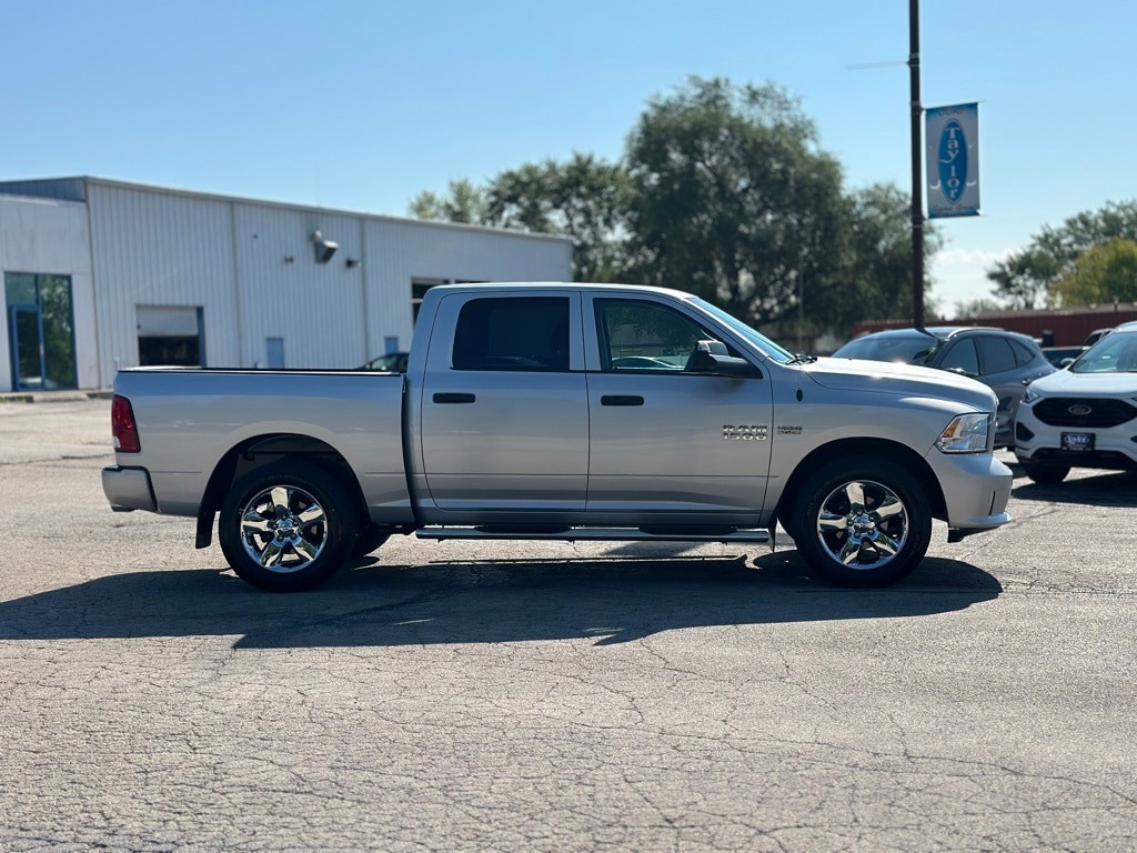 Used 2018 RAM Ram 1500 Pickup Express with VIN 1C6RR7KT7JS101871 for sale in Manteno, IL