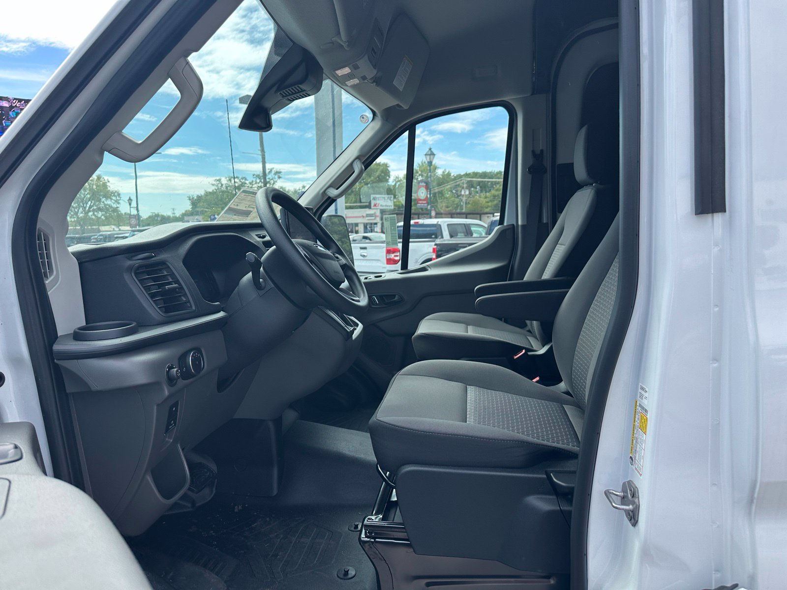 2026 Ford Transit Van Base - Photo 10