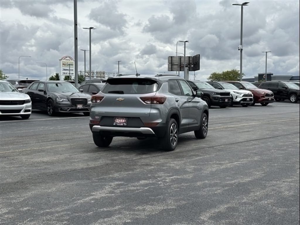 Used 2024 Chevrolet Trailblazer LT SUV