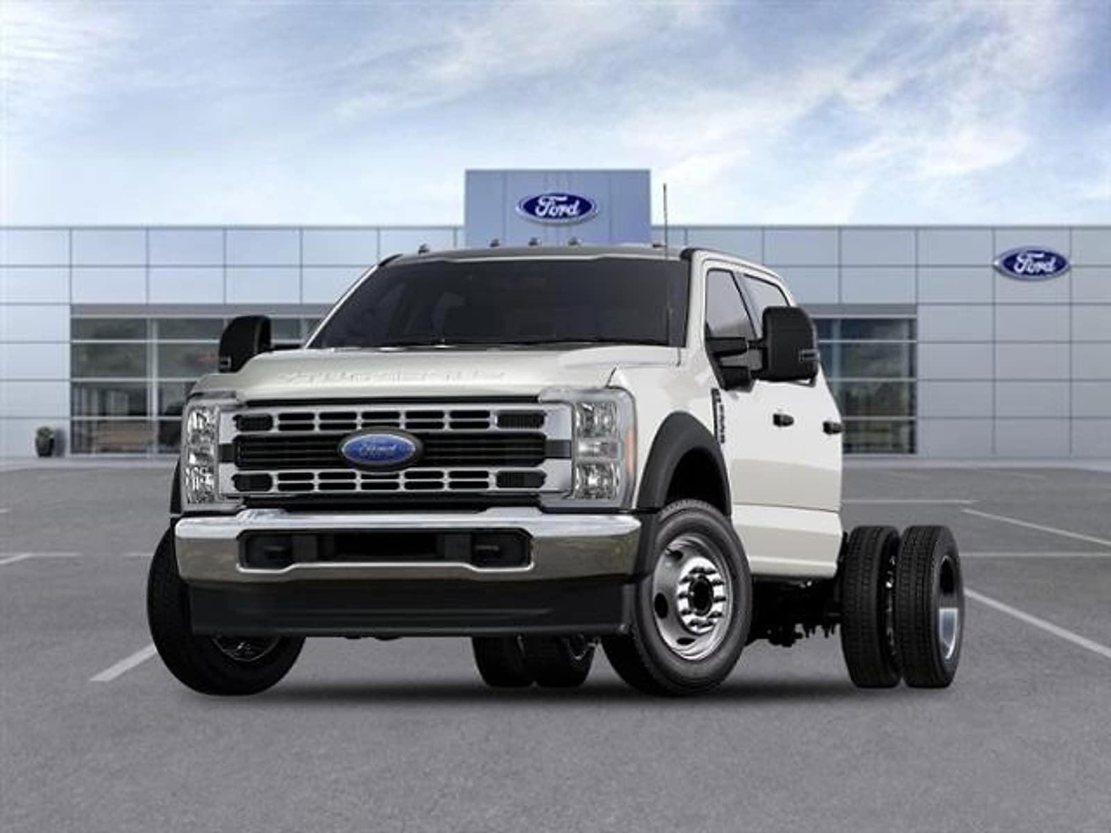 2024 Ford F-550 Super Duty Chassis Cab