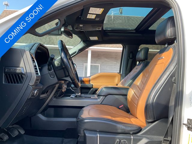 2017 Ford F-150 Limited photo 3