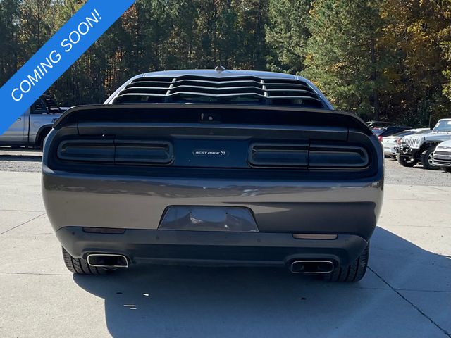 2016 Dodge Challenger R/T Scat Pack photo 2