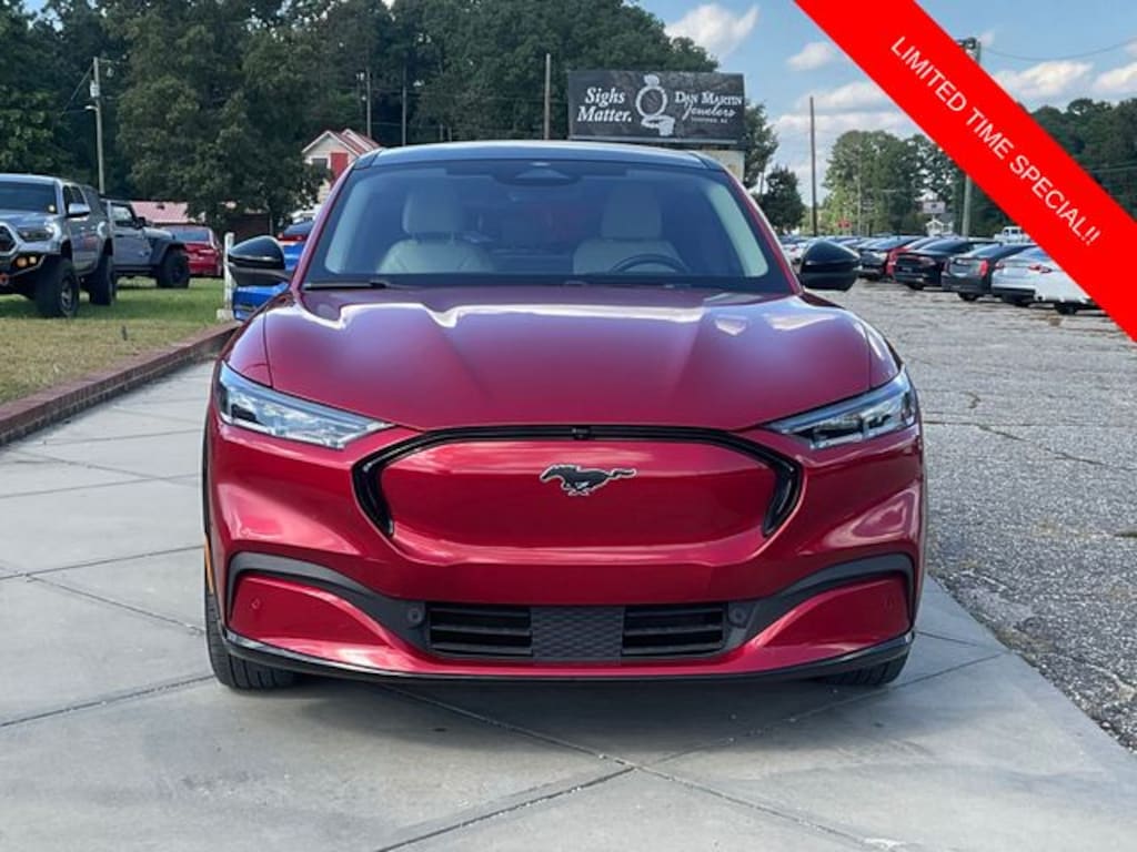 Used 2021 Ford Mustang Mach-E Premium SUV