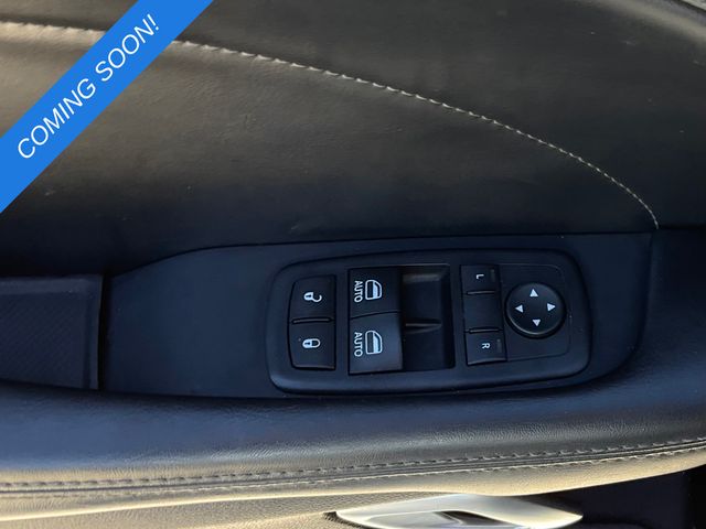 2016 Dodge Challenger R/T Scat Pack photo 4