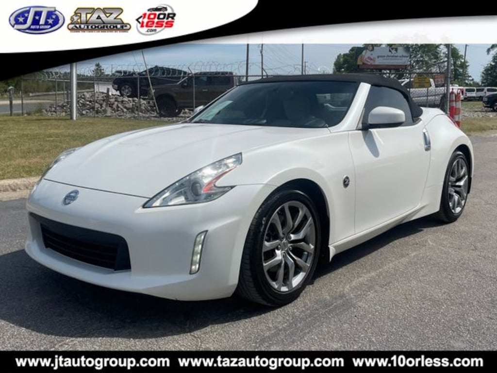 Used 2013 Nissan 370Z Base Roadster
