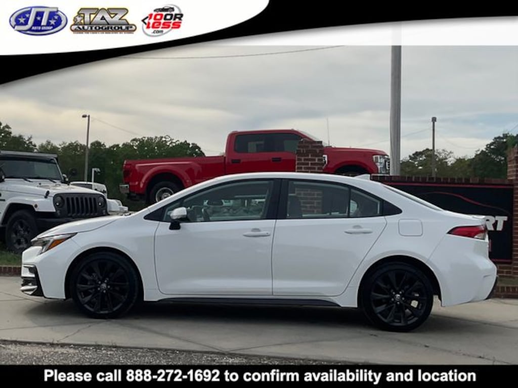 Used 2024 Toyota Corolla SE Sedan