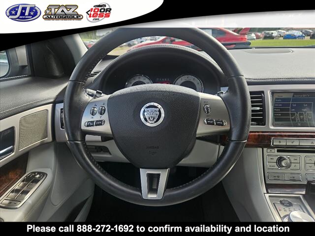 2009 Jaguar XF Luxury photo 3