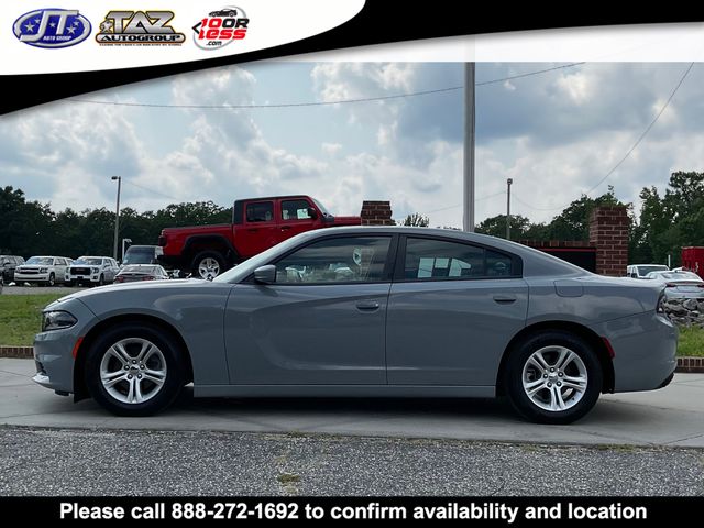 2022 Dodge Charger SXT photo 4