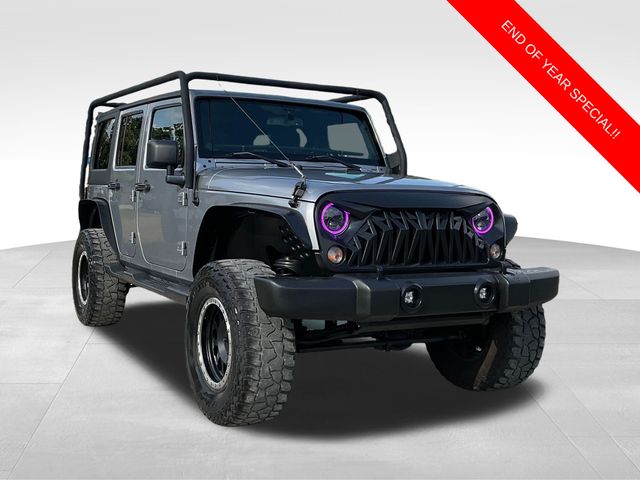 2014 Jeep Wrangler Unlimited Sahara's photo